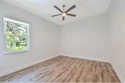 4231 Crayton Rd, Naples, FL 34103 - Photo 33