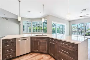 4231 Crayton Rd, Naples, FL 34103 - Photo 15