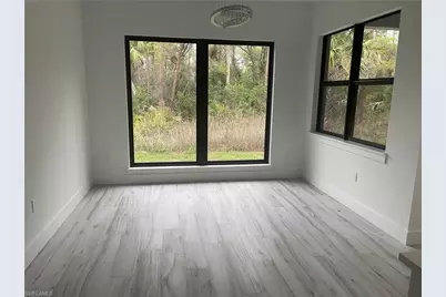 2567 12th Ave NE, Naples, FL 34120 - Photo 5