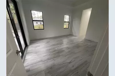 2567 12th Ave NE, Naples, FL 34120 - Photo 7