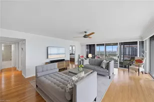 5550 Heron Point Dr, Naples, FL 34108 - Photo 11