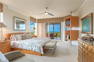 7117 Pelican Bay Blvd, Naples, FL 34108 - Photo 9