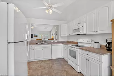 3886 24th Ave SE, Naples, FL 34117 - Photo 5