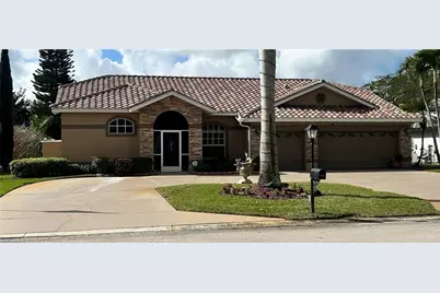 195 Palmetto Dunes Cir, Naples, FL 34113 - Photo 1