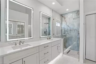 2386 Magnolia Ave, Naples, FL 34112 - Photo 17