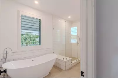 1075 Frank Whiteman Blvd, Naples, FL 34103 - Photo 29