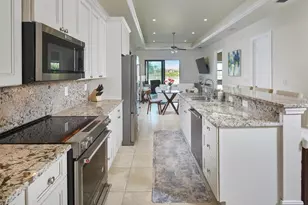 1119 Ridge St, Naples, FL 34103 - Photo 5