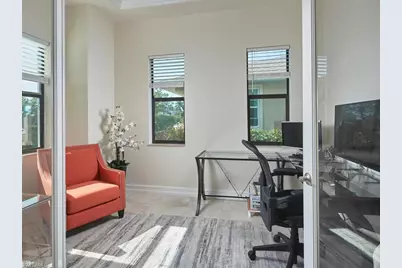 1119 Ridge St, Naples, FL 34103 - Photo 3