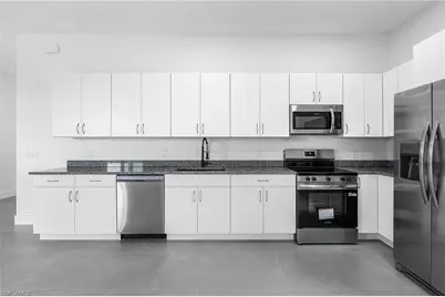 316 NW 10th St, Cape Coral, FL 33993 - Photo 9