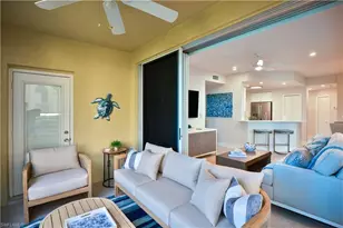 988 Egrets Run, Naples, FL 34108 - Photo 5