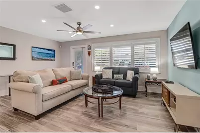 3470 Lakeview Dr, Naples, FL 34112 - Photo 5