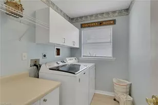 1242 Silverstrand Dr, Naples, FL 34110 - Photo 25