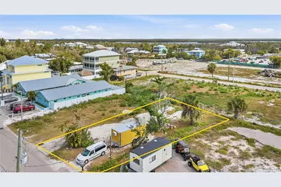 110 Mango St, Fort Myers Beach, FL 33931 - Photo 19