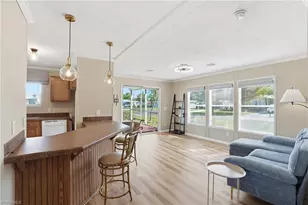 524 Menton Ln, Naples, FL 34112 - Photo 5