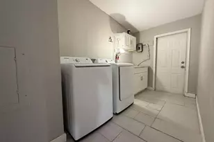 6085 Seashore Dr, Atlantis, FL 33462 - Photo 17