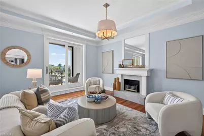 625 5th Ave S #PH-302, Naples, FL 34102 - Photo 3