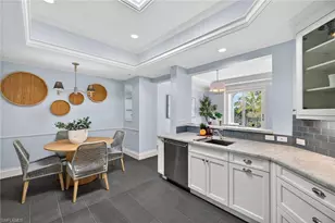 625 5th Ave S, Naples, FL 34102 - Photo 9