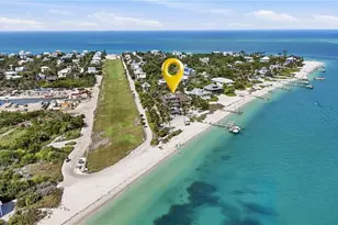 211 Kingfisher Dr, Captiva, FL 33924 - Photo 9