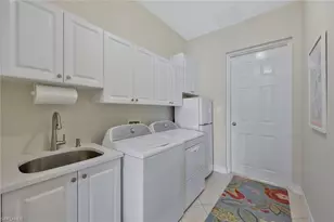 5012 Maxwell Cir, Naples, FL 34105 - Photo 19