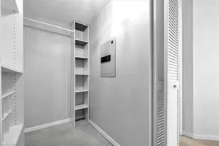 716 Landover Cir, Naples, FL 34104 - Photo 13