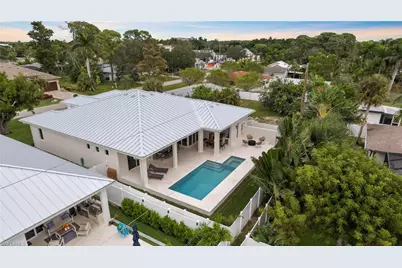 766 95th Ave N, Naples, FL 34108 - Photo 35