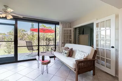 187 Round Key Cir #D3, Naples, FL 34112 - Photo 19