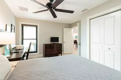 187 Round Key Cir #D3, Naples, FL 34112 - Photo 35