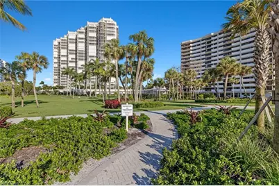 4021 Gulf Shore Blvd N #202, Naples, FL 34103 - Photo 1