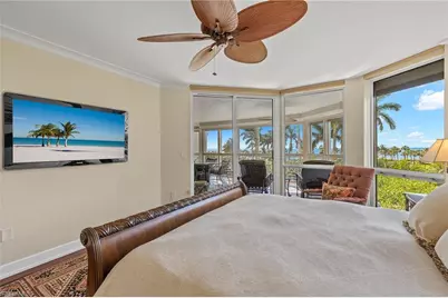 4021 Gulf Shore Blvd N #202, Naples, FL 34103 - Photo 19