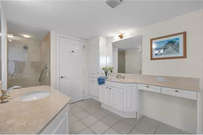 4021 Gulf Shore Blvd N #202, Naples, FL 34103 - Photo 21