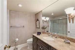 4041 Gulf Shore Blvd N, Naples, FL 34103 - Photo 27