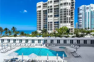 4041 Gulf Shore Blvd N, Naples, FL 34103 - Photo 29