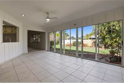 135 Pebble Beach Blvd, Naples, FL 34113 - Photo 29