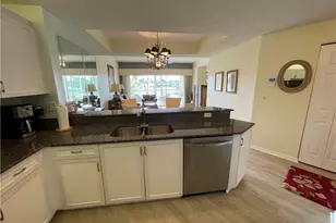 1070 Woodshire Ln, Naples, FL 34105 - Photo 7