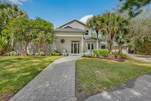 5333 Sycamore Dr, Naples, FL 34119 - Photo 33