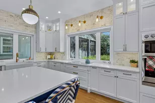 5333 Sycamore Dr, Naples, FL 34119 - Photo 9