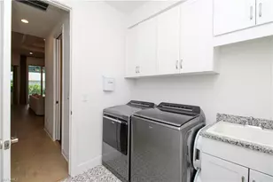 9241 Cayman Dr, Naples, FL 34114 - Photo 29