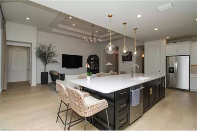 9241 Cayman Dr, Naples, FL 34114 - Photo 11