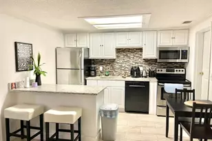 5385 Treetops Dr, Naples, FL 34113 - Photo 1