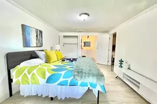 5385 Treetops Dr, Naples, FL 34113 - Photo 11