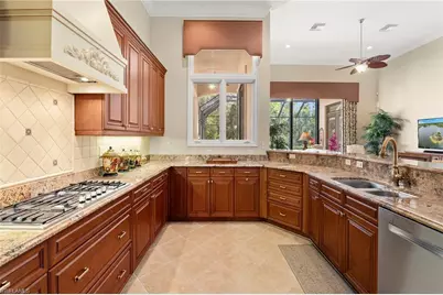 18071 Lagos Way, Naples, FL 34110 - Photo 5