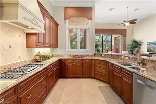 18071 Lagos Way, Naples, FL 34110 - Photo 5