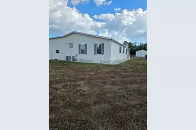 9777 Creekwood Ln, Fort Myers, FL 33905 - Photo 35