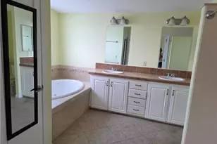 9777 Creekwood Ln, Fort Myers, FL 33905 - Photo 23