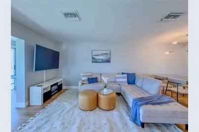 1910 Gulf Shore Blvd N #312, Naples, FL 34102 - Photo 3