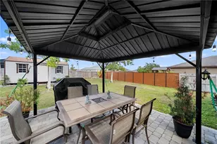 427 NW 3rd St, Cape Coral, FL 33993 - Photo 17