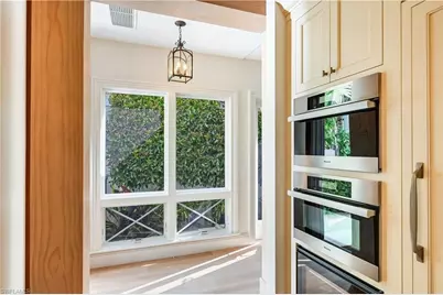 42 6th St S, Naples, FL 34102 - Photo 29