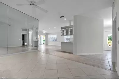 5065 Ventura Ct, Naples, FL 34109 - Photo 11