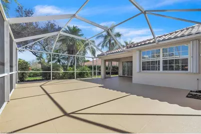 5065 Ventura Ct, Naples, FL 34109 - Photo 3