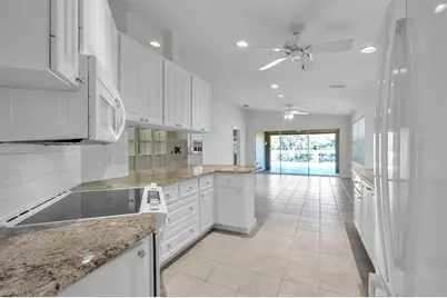 5065 Ventura Ct, Naples, FL 34109 - Photo 17